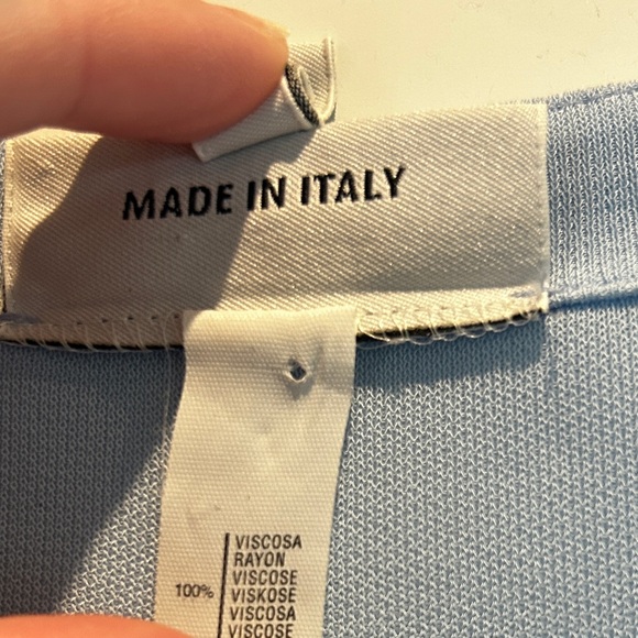 LA PERLA Made in Italy Lounge wear button down blouse LAST PRICE. NO OFFERS - Picture 2 of 4